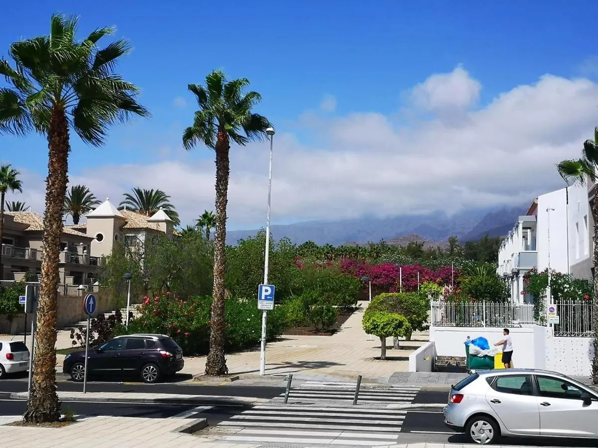Modern Apartment In Adeje, 65 Sqm, Year-Round Pool Costa Adeje  0*, Costa Adeje (Tenerife)